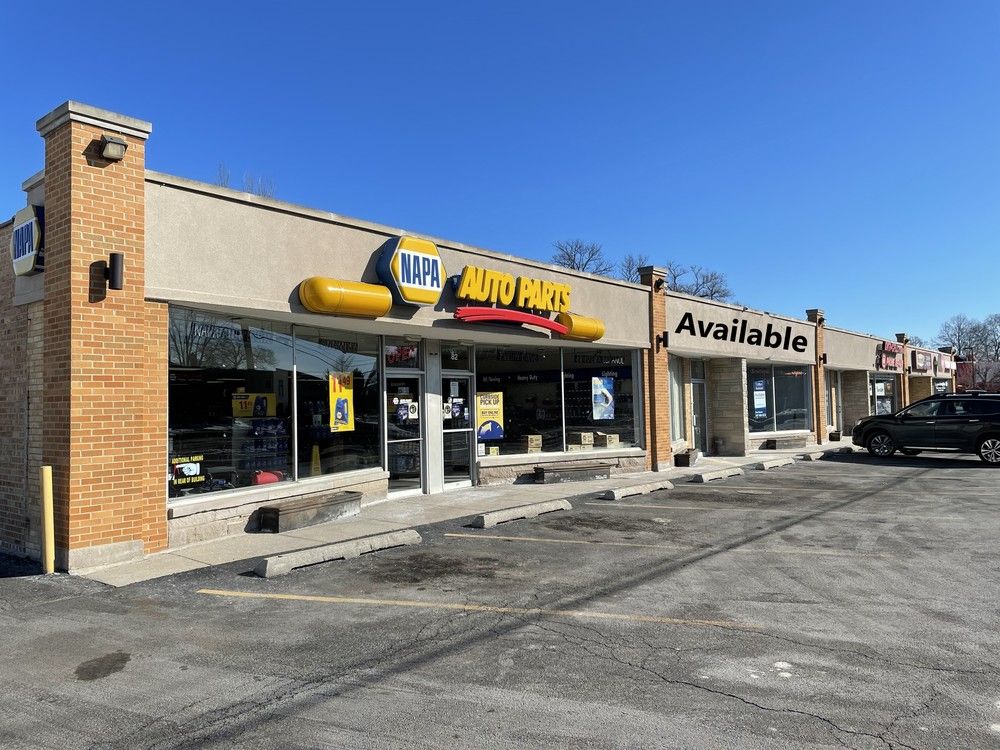 82-106 E. Dundee Rd, Wheeling, IL 60090